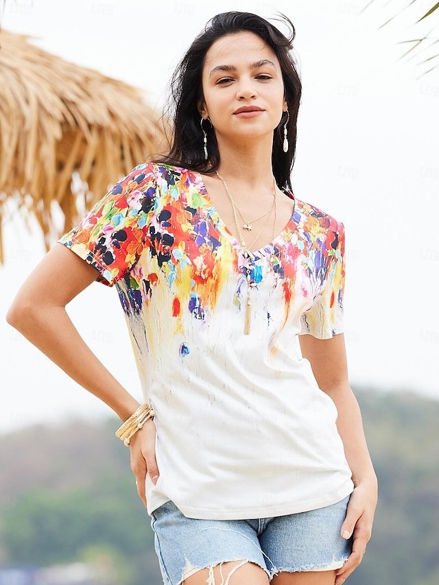 Basic Regular Print V Neck Short Sleeve Top - Image 1