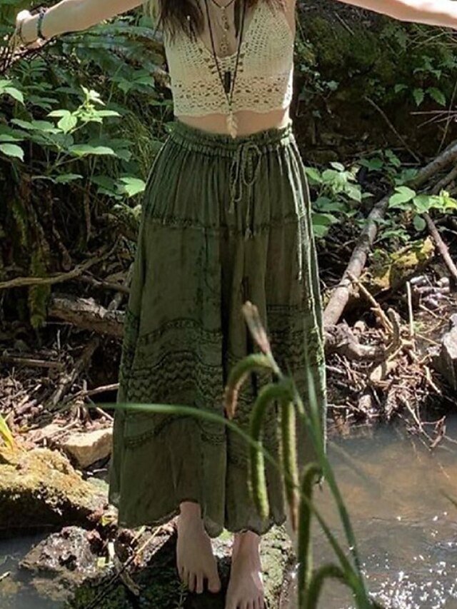 Bohemian Mid Rise Floral Print Midi Skirt - Image 2