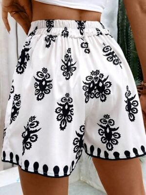 Boho Regular Fit Print Mid Waist Elastic Waist Shorts - Image 2