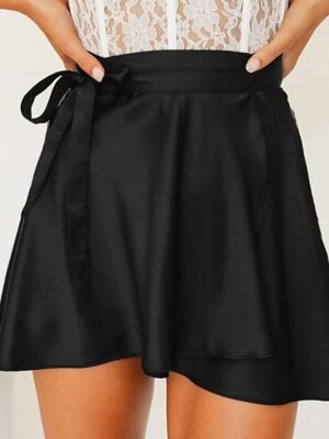 Casual A Line Solid High Waist Mini Skirt - Image 3
