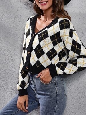 Casual Regular Argyle V Neck Long Sleeve Crop Knit Top - Image 1