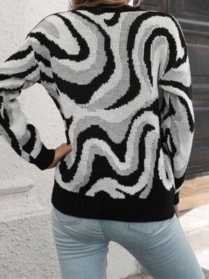 Casual Regular Fit Colour Block Crew Neck Long Sleeve Knitted Pullover - Image 10