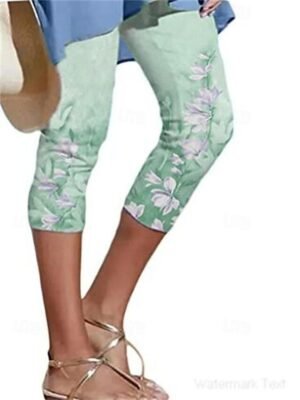 Casual Regular Fit Heart Floral Print Capri Shorts - Image 2