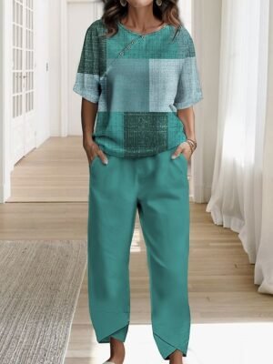 Casual Regular Fit Plaid Round Neck Short Sleeve Two Piece Set - Image 3