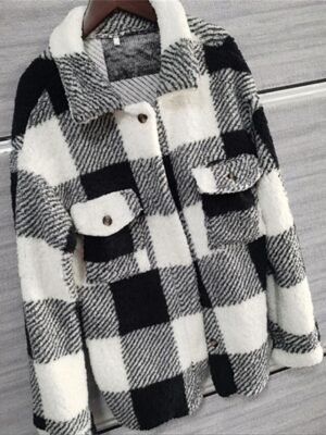 Casual Regular Fit Plain Turndown Long Sleeve Fleece Jacket - Image 3