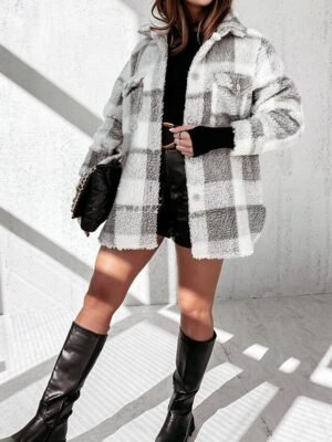 Casual Regular Fit Plain Turndown Long Sleeve Fleece Jacket - Image 4