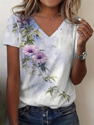 Casual Regular Floral V Neck Short Sleeve White T Shirt - Image 1