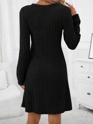 Casual Regular Patchwork V Neck Long Sleeve Mini Sweater Dress - Image 14