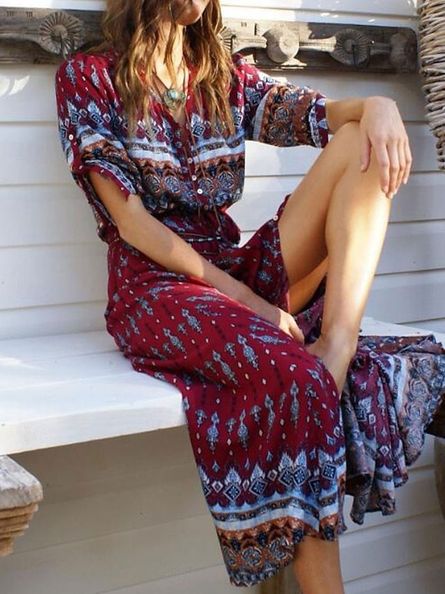 Chic Loose Graphic V Neck 3/4 Sleeve Maxi Dress - Image 1