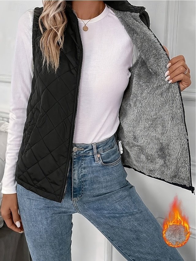 Chic Sleeveless Turtleneck Black Shrug - Image 1