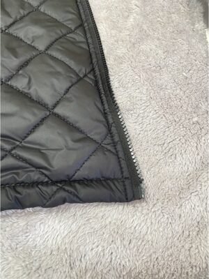 Chic Sleeveless Turtleneck Black Shrug - Image 6