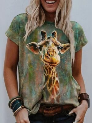 Daily Regular Giraffe Print Round Neck Short Sleeve Top - Image 1