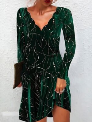 Elegant Form-Fitting Starry Sky Scalloped Neckline Long Sleeve Cocktail Dress - Image 7