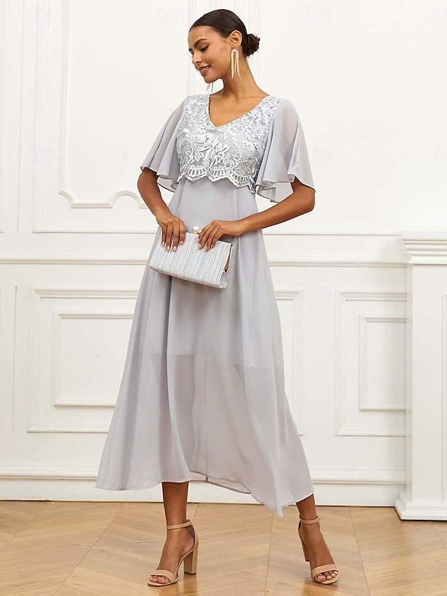 Elegant Formal Lace V Neck Flounce Sleeve Maxi Dress - Image 2
