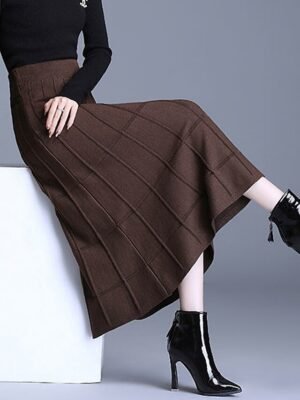 Elegant High Waist Ruched Solid Midi Skirt - Image 2