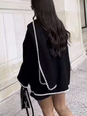Elegant Loose Embroidered Crewneck Long Sleeve Coat - Image 3