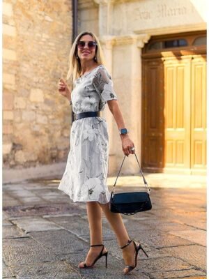 Elegant Loose Floral Mesh Crew Neck Short Sleeve Midi Dress - Image 10