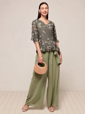 Elegant Loose Floral V Neck Half Sleeve Two Piece Set - Image 3