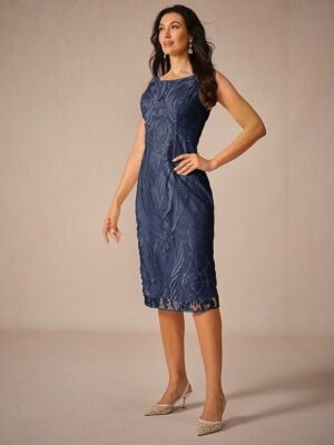 Elegant Loose Lace Crew Neck Half Sleeve Midi Dress - Image 1