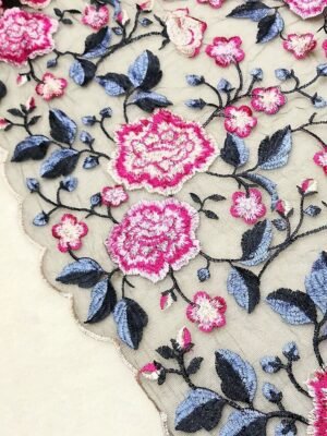 Elegant Loose Lace Embroidered Crewneck 3/4 Sleeve Bolero - Image 2