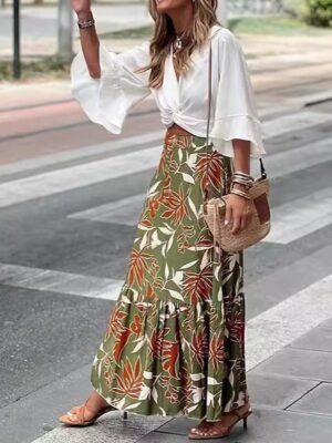 Elegant Loose Patchwork Floral Maxi Skirt - Image 3