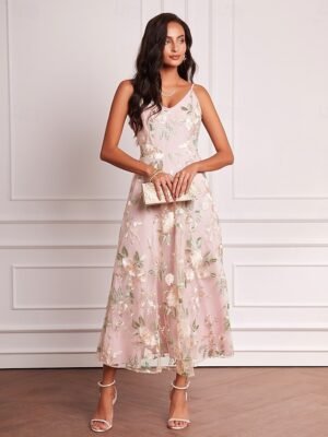 Elegant Maxi Embroidered V Neck Long Sleeve Dress Set - Image 6