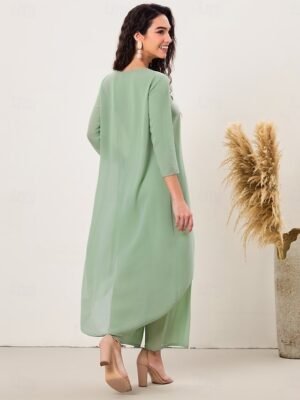 Elegant Slim Solid Crew Neck 3/4 Sleeve Blouse - Image 2