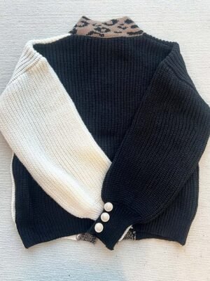 Fashion Loose Animal Turtleneck Lantern Sleeve Long Sweater - Image 2