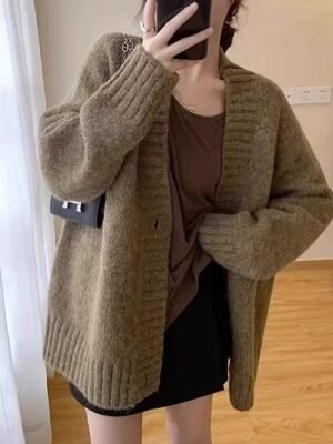 Fashion Regular Solid V Neck Long Sleeve Cardigan - Image 3