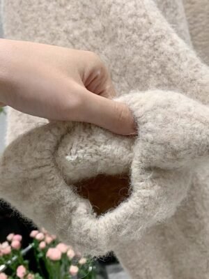 Fashion Regular Solid V Neck Long Sleeve Cardigan - Image 4