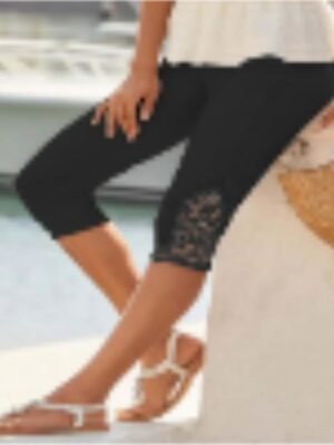Fashion Slim Plain Lace Tummy Control Calf-Length Capri Shorts - Image 3