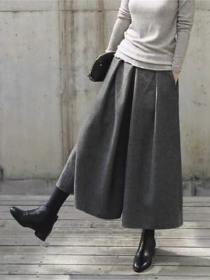 Fashion Streetwear High Waist Plain Pleated Ankle-Length Wide Leg Pants - Image 1
