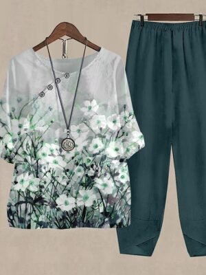 Holiday Regular Fit Floral Round Neck Long Sleeve Two Piece Set - Image 3