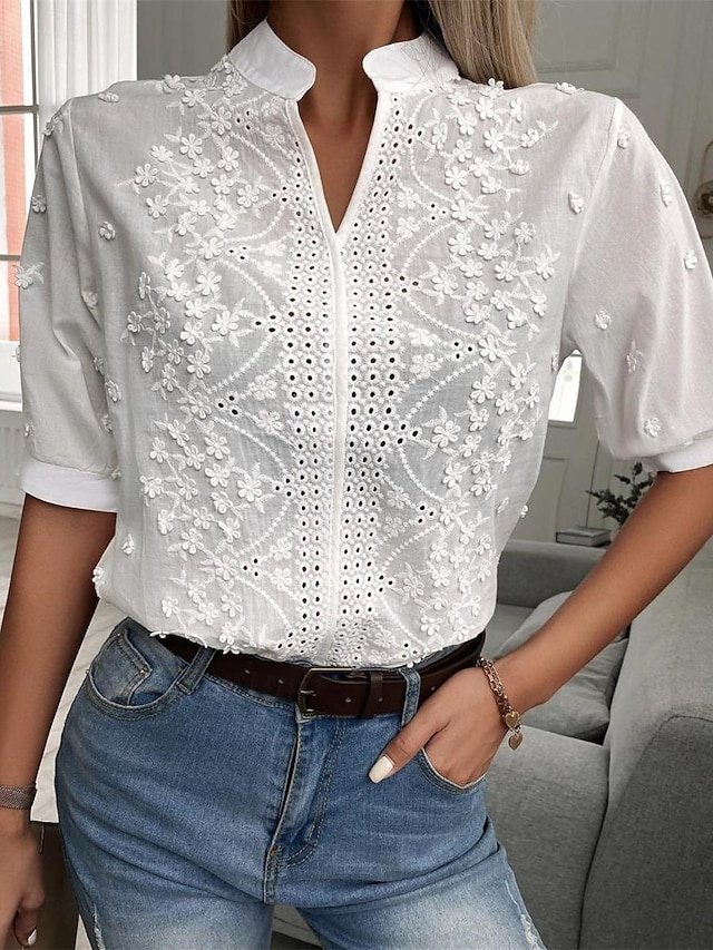 Modern Regular Fit Plain V Neck Lace Short Tops - Image 1