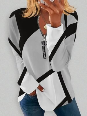 Sporty Plus Size Graphic Quarter Zip Long Sleeve Pullover - Image 4