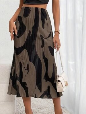 Street A Line Geometric Print Midi Skirt - Image 7