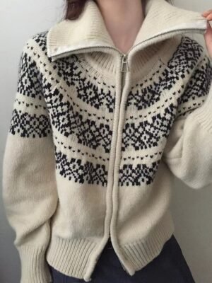 Streetwear Casual Geometric Turtleneck Knitted Long Sleeve Regular Sweater - Image 1