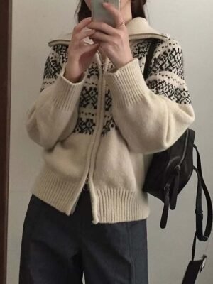 Streetwear Casual Geometric Turtleneck Knitted Long Sleeve Regular Sweater - Image 3