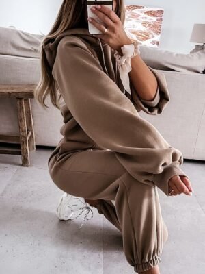 Streetwear Regular Fit Solid Hooded Long Sleeve Tracksuit Set - Image 11