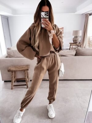Streetwear Regular Fit Solid Hooded Long Sleeve Tracksuit Set - Image 16