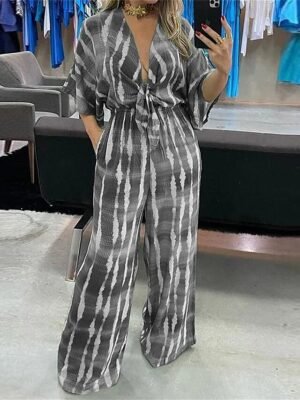 Streetwear Regular Fit Striped V Neck 3/4 Sleeve Jumpsuit - Image 4