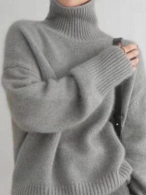 Stylish Oversized Solid Turtleneck Long Sleeve Sweater - Image 4