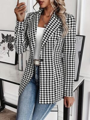 Stylish Regular Fit Check Long Sleeve Blazer - Image 3