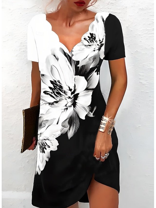 Stylish Regular Fit Floral Sweetheart Short Sleeve Mini Dress - Image 1