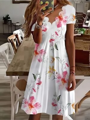 Stylish Regular Fit Floral Sweetheart Short Sleeve Mini Dress - Image 20