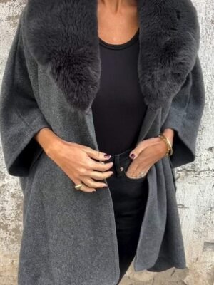 Stylish Regular Fit Solid Fur Collar 3/4 Sleeve Cloak - Image 4