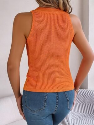 Stylish Regular Solid Crew Neck Sleeveless Knit Sweater Vest - Image 8