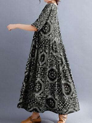 Vintage Loose Fit Tribal Crew Neck Half Sleeve Maxi Dress - Image 1
