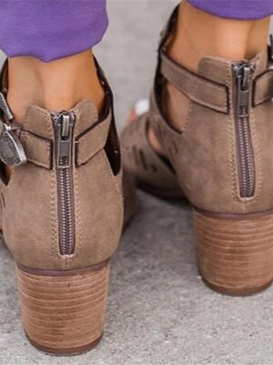 Casual Block Heel Faux Suede Peep Toe Ankle Strap Sandals - Image 3