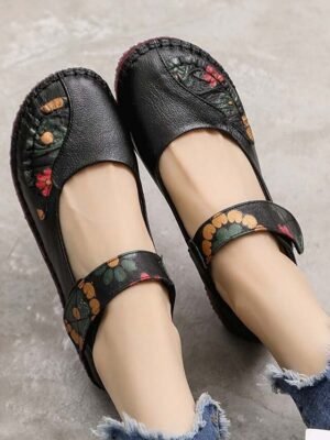Casual Comfort Embroidered Floral Round Toe Flats - Image 4